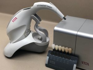 Digital Spectrometer for precise colour matching of a tooth's shade